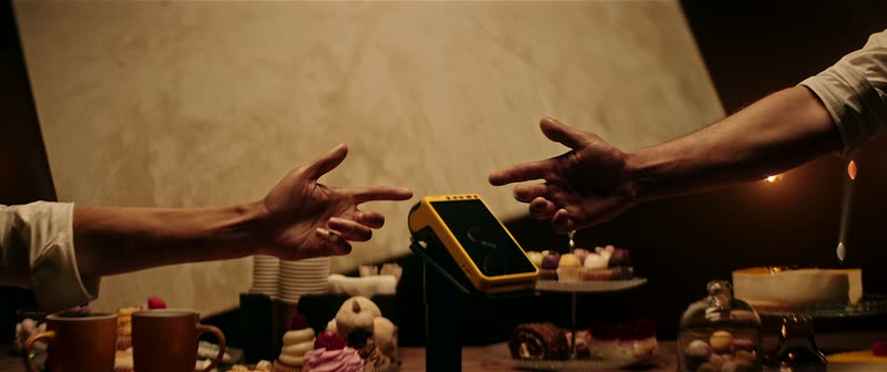 Кадр 2 из видео: Tbank